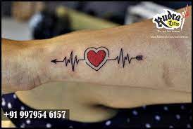 Red Heart Beat With Arrow Representing Hope Red Heart Hope Creative Arrow Tattoo Ahmedabad Tattoo Designs For Girls Tattoos Heartbeat Tattoo On Wrist