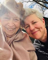 Thankful for family. Family comes in many forms. Grateful for our friends  and chosen family. Love this life. #thanksgiving #friendsarefamily  #familyiseverything #lovethislife