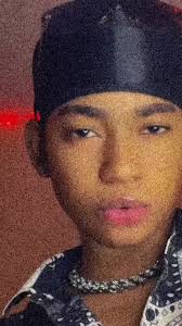 Vibrant Haitian TikTok Moments at the Bus Stop