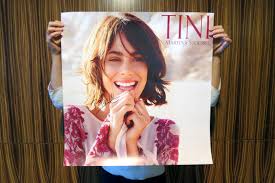 Nach einer erfolgreichen, aber kräftezehr. Tini News Tini Violettas Zukunft Zum Kinostart Verlosen Wir Funf Signierte Poster Von Tini