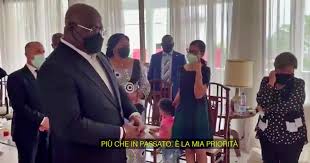 Un uomo interessato alla pace, giovane, con una moglie e tre figlie piccole. Luca Attanasio Il Presidente Tshisekedi Fa Visita Alla Moglie Dell Ambasciatore Ucciso Pace Nel Paese E Priorita Oggi Piu Che In Passato Il Fatto Quotidiano