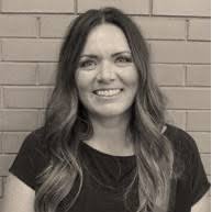 Victoria Mcneill's Instagram, Twitter & Facebook