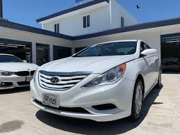 Detailed specs and features for the used 2013 hyundai sonata including dimensions, horsepower, engine, capacity, fuel economy, transmission, engine type, cylinders, drivetrain and more. 2013 Hyundai Sonata Nexus Auto Group