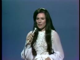 Loretta Lynn - Ten Thousand Angels | Evergreen Songs Lyric | Facebook