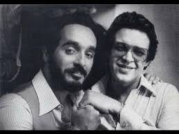 🎶 Entre que caben 100