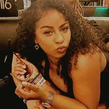 That "no new friends" mantra is dead. Bring me all the healed, supportive,  loving, goal-driven, career focused friends (new or old). 💫