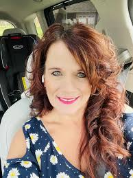 Looking for a bakery that can make a rodeo themed smash cake for my  daughter's birthday party