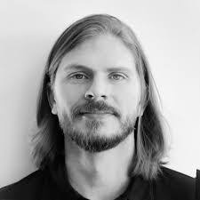 Alex Acklin's Instagram, Twitter & Facebook