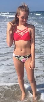 I′m so hot jennie nan neomu yeppeoyo i′m so fine rosé nan neomu maelyeok isseo i′m so cool jisoo nan neomu meotjyeo lisa i'm so so so hot hot. You Re About To Look So Hot 16 99 Will Give You A Hot Summer Look Sun Woman Summer Bikini Sea Color Accessory Are This Season Themes Your Turn Bilder