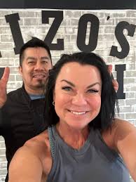 What are good dining options around Church 1122 Pablo campus?