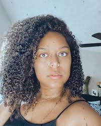 D A N I E L L E R E N É E 🐥 (@pressedforcurls) • Instagram photos and  videos