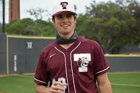 Последние твиты от texas baseball (@texasbaseball). Transfer Players Help Trinity S Baseball Team Dominate Ncaa Division Iii Trinitonian