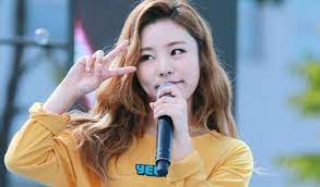 마마무 팬 페이지입니다 잘 봐주세요! Mamamoo Wheein Repsonds To Father S Fraud And Debt Scandal Kpopmap Kpop Kdrama And Trend Stories Coverage
