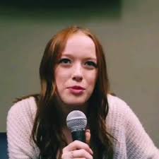 Amybeth Mcnulty Edit Video Em 2020 Cenas De Filmes Romanticos Wallpapers De Filmes Personagens De Filmes