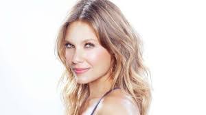 Kiele Sanchez's Instagram, Twitter & Facebook
