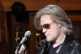 Daryl Hall and the Daryl's House Band with Special Guest Todd Rundgren at  Mystic Lake Casino