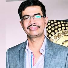 Which side will you heart lead you to?