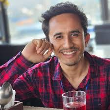 A striking new poster for Bart Layton's CRIME 101 is out, featuring Chris  Hemsworth, Mark Ruffalo, Halle Berry, Barry Keoghan, and Monica Barbaro.  Hitting theaters February 13.