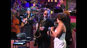 David Letterman Darlene Love S Christmas Mash Up Darlene Love David Letterman Christmas Music