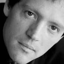 Robert Ek's Instagram, Twitter & Facebook