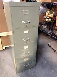 Mobile file cabinet with lock sliding office vertical 3 drawer filing cabinet. Auction Ohio File Cabinet