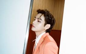 The singer seems to be very angry with the invasion of privacy and … Bts V Teases Solo Mixtape Says It Might Be Released Later This Year