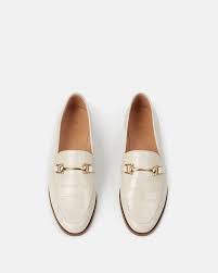 Maybe you would like to learn more about one of these? On Veut Une Paire De Mocassins