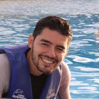 Manuel Arciniega's Instagram, Twitter & Facebook