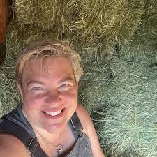 Laura Schultz Schmieg (@laura.s_alfresco) • Threads, Say more