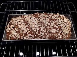 Kerniges Vollkorn Quark Brot Ernahrungsberatung Und Kochkurse Brot Backen Rezept Einfach Brot Backen Einfach Brot Backen Rezept