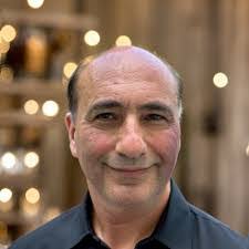 Daniel Hapner's Instagram, Twitter & Facebook