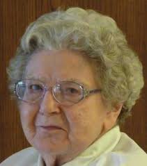 DAUGHTERS of CHARITY Given to God, in Community, for the Service of Those  who are Poor.