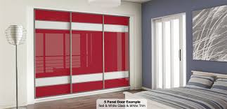 5 Panel Red And White Glass Sliding Wardrobe With White Trim Http Www Starplanbedrooms Com Ranges View Sliding Wardr Sliding Wardrobe Home Decor White Glass