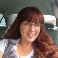 Janine Pace's Instagram, Twitter & Facebook