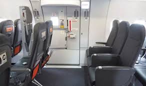 Featuring the widest cabin in the sky, the jet incorporates the latest technologies including new generation engines and specialised wing tips, which together deliver more than 15. Easyjet Why Airline S Huge New 90million Jet Is Ultimate Flying Machine Travel News Travel Express Co Uk