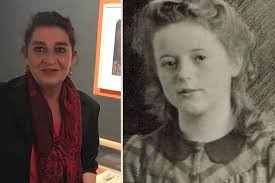 Museumdeur op een kier