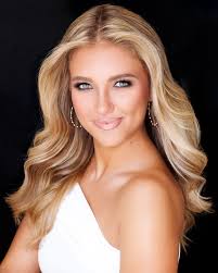 The ink is dry so I can share the news, I'm now an official staff hair  stylist for @espn @accnetwork 🎬🏈Had the best weekend in Chapel Hill, NC  working with on-air hosts