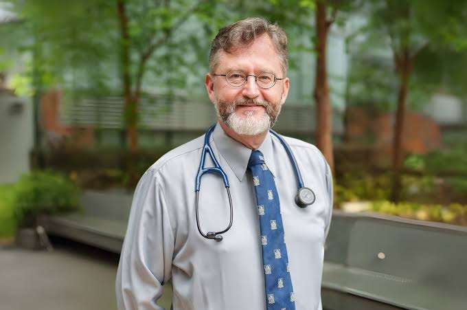 Dr Adrian Mondry | German Doctor In Singapore