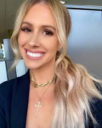 Erica Brynn (@ericabrynn_) • Instagram photos and videos