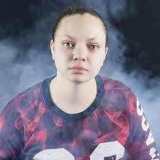 Bailey Abbott's Instagram, Twitter & Facebook