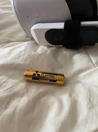 The battery life should last 2 to 3 hours with a full charge. Rip Mitsubishi Battery From My Right Controller You Were A Trooper Never Gave Up Until The Very End Of Your Life Sniff Oculusquest