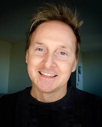 Madagascar Pink (Short 1995)