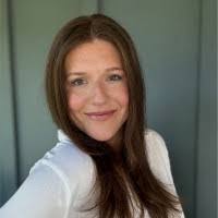 Dawn Snipes's Instagram, Twitter & Facebook