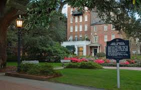 Recently recommended as the place to stay in the washington post local's guide to savannah! Planters Inn On Reynolds Square Visit Savannah