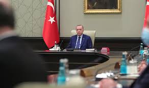 Türkiye'de son 24 saatte 55 bine yakın vaka tespit edilirken 276 kişi hayatını kaybetti. Ramazan Ayinda Tam Kapanma Olacak Mi Kabine Oncesi Flas Iddia