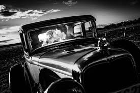 Bbvinos es una tienda especializada en vinos premium, destilados, licores, productos de delicatessen, entre otros, orientado a todo consumidor que sabe de calidad entre estos productos. Boda En Loma De Dona Valle Boda En Valdepenas Artesano De La Luz