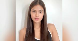The filipino star maris racal has made a name out of her acting and singing careers. Maris Racal Opens Up About Her Insecurities