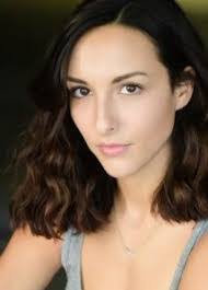 Rachel Ullman's Instagram, Twitter & Facebook