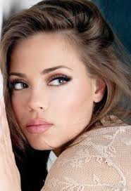 Pink Blush With Soft Lips Bodybeautifullasermedi Spa Com Makeup Spa Beauty Gorgeous Wedding Makeup Hair Beauty Wedding Hair And Makeup