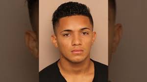 Nashville man tries robbing woman before her husband shoots him, police say 